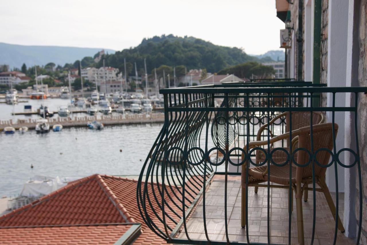 Hotel Rr Herceg Novi Zewnętrze zdjęcie