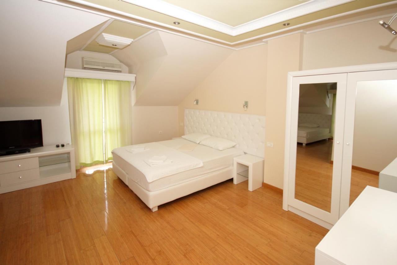 Hotel Rr Herceg Novi Zewnętrze zdjęcie
