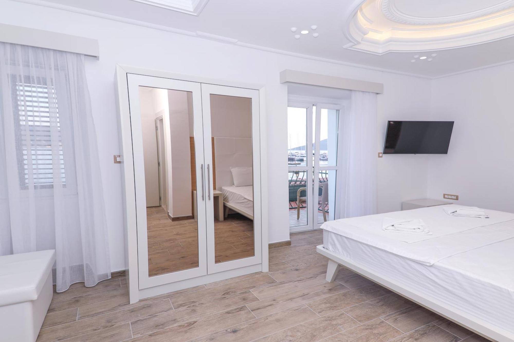 Hotel Rr Herceg Novi Zewnętrze zdjęcie