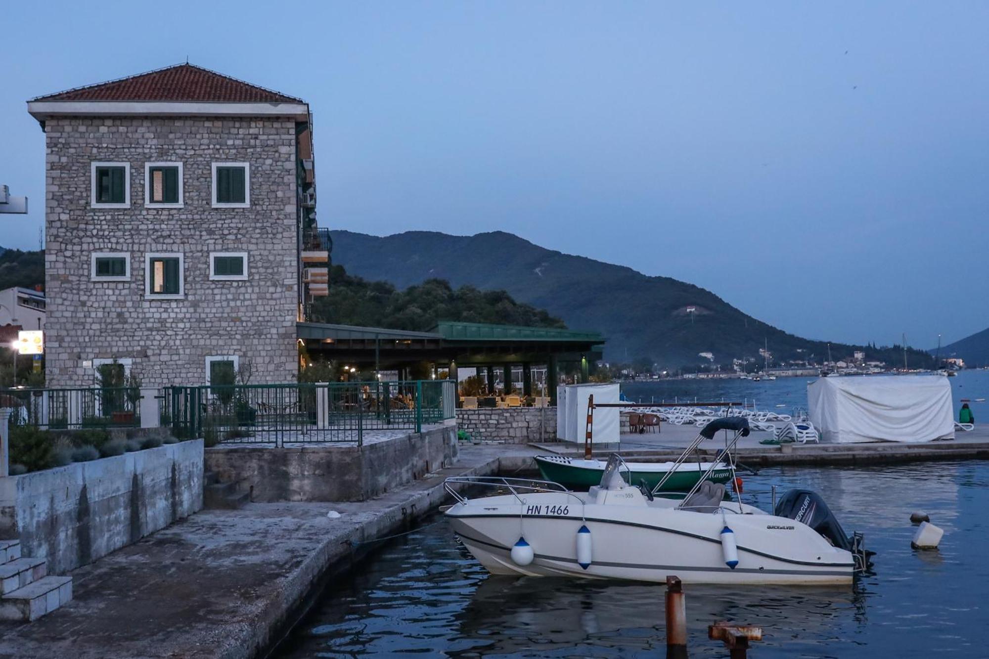 Hotel Rr Herceg Novi Zewnętrze zdjęcie